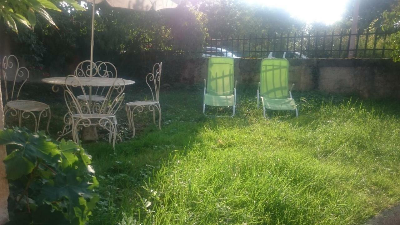 Apartament Le Vieux Pressoir Saint-Germain-lès-Arlay Zewnętrze zdjęcie